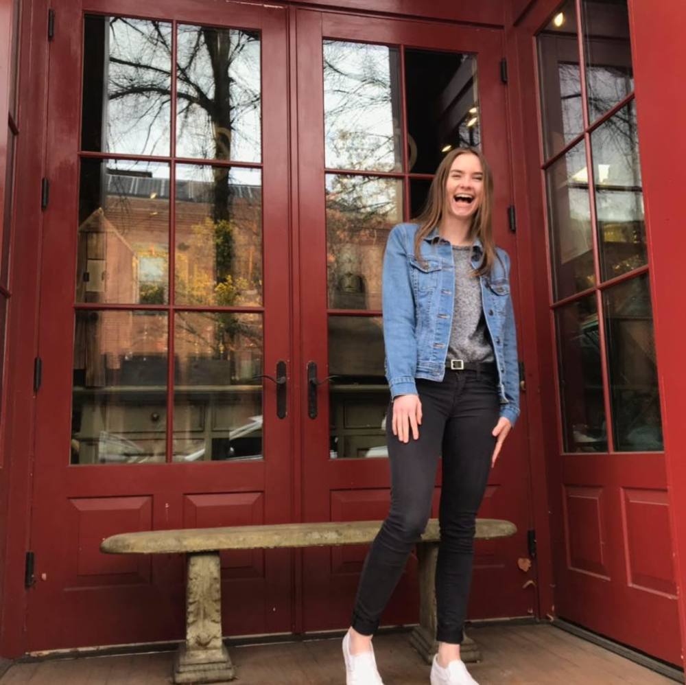 Meet your Posher, Amanda